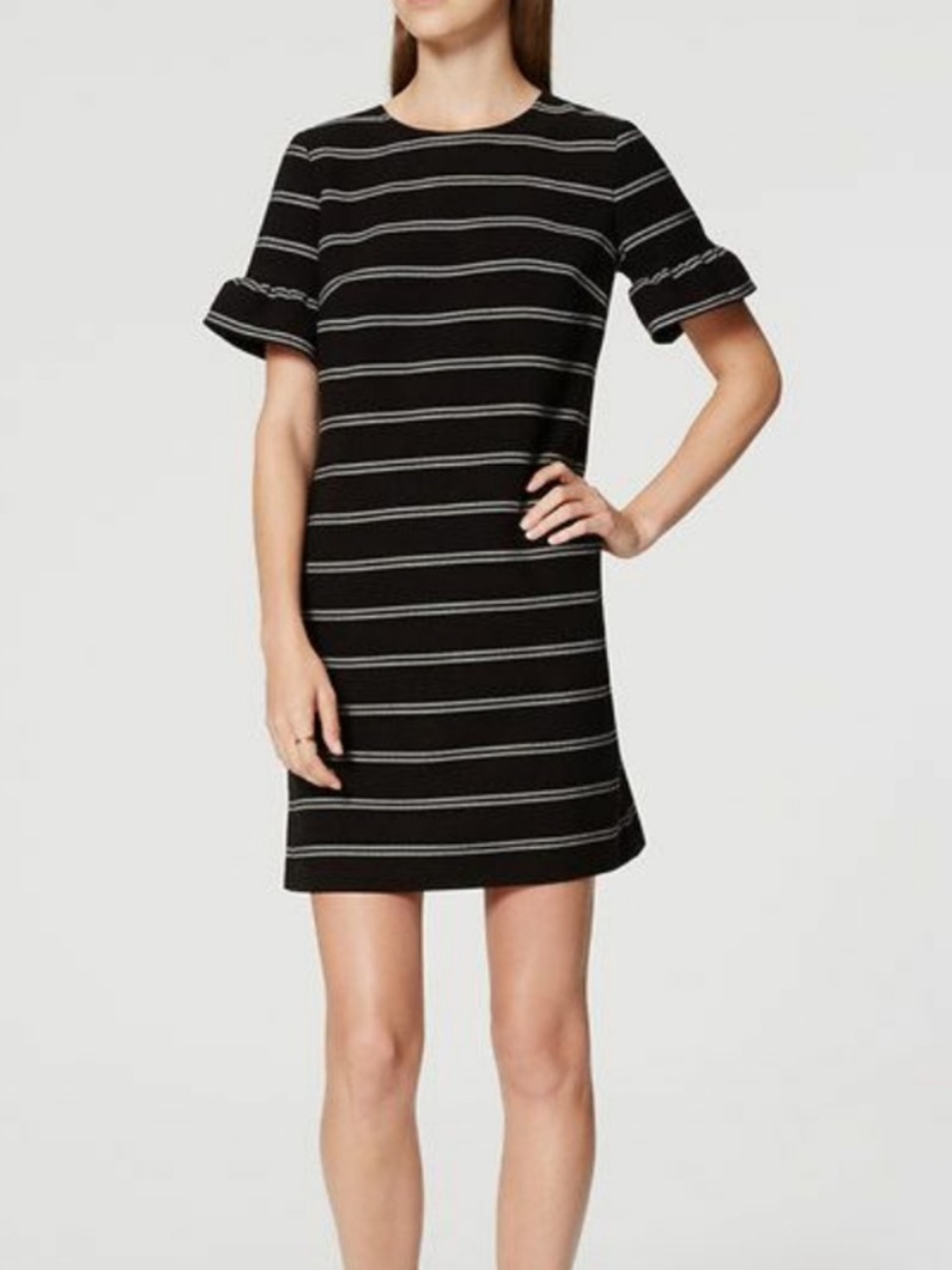 Ann Taylor LOFT Striped Shift Dress Size 0 Ruffle Sleeve Classic Black White